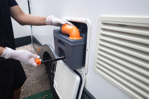 Portable restroom solutions in Ivanhoe, CA
